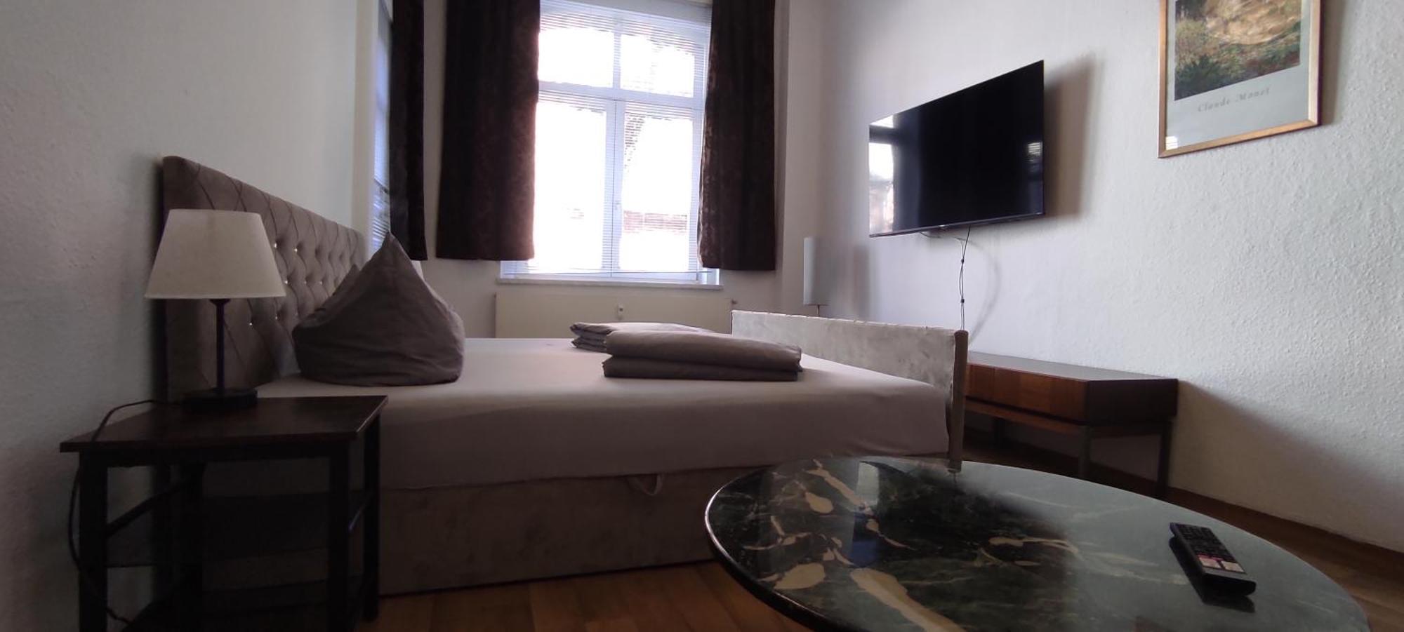 Apartment Cottbus City - Erdgeschoss ภายนอก รูปภาพ