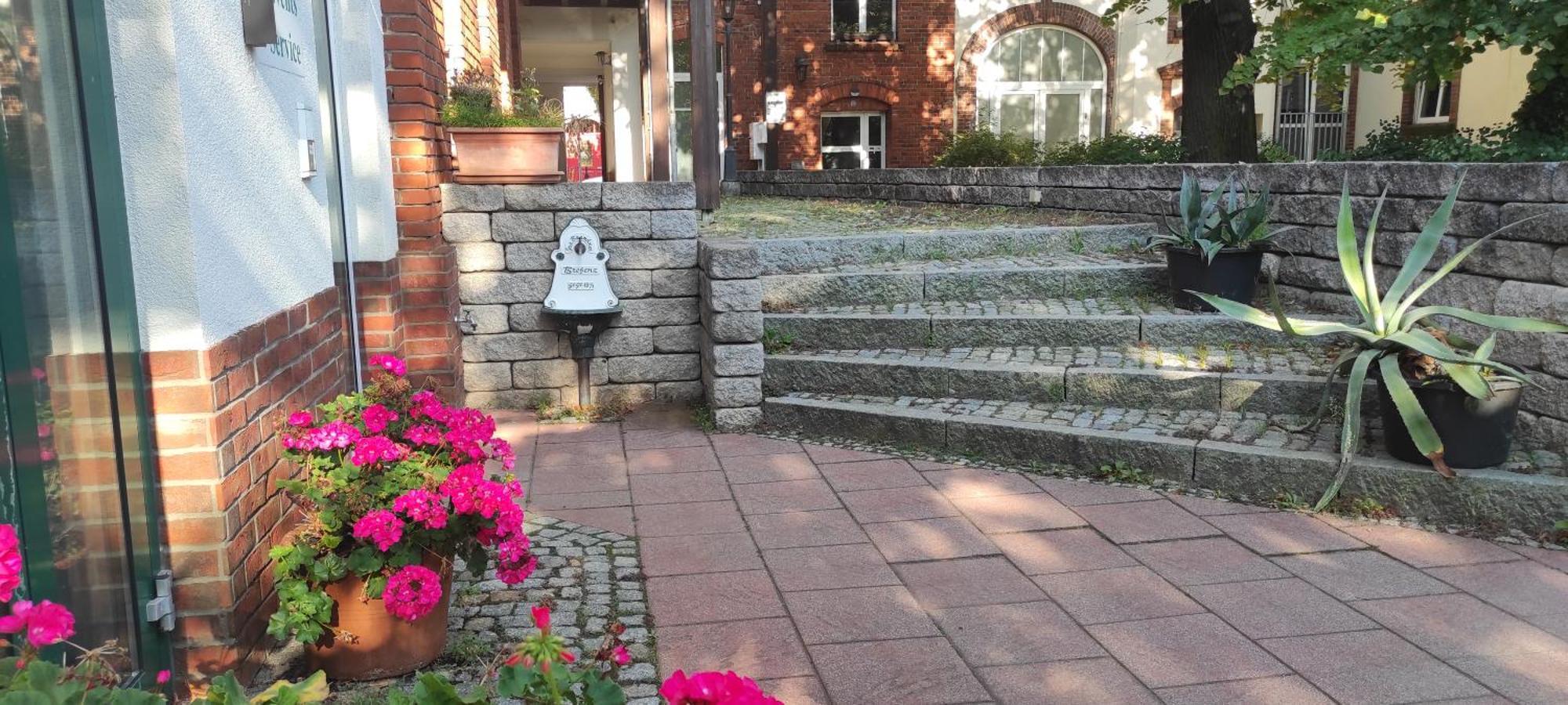 Apartment Cottbus City - Erdgeschoss ภายนอก รูปภาพ